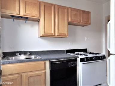 Main picture of 1426 W Farwell Ave