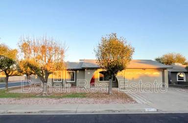Main picture of 3033 S Longmore