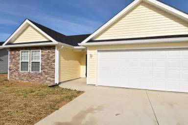 Main picture of 128 Michelle Ann Ct