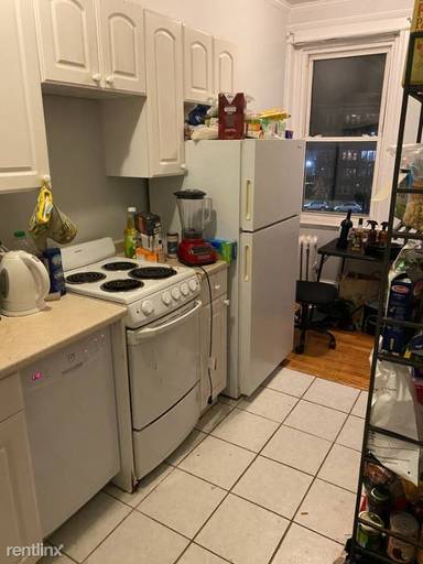 Main picture of 1637 Commonwealth Ave