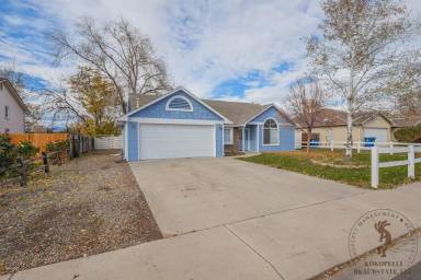 Main picture of 537 Shanne St