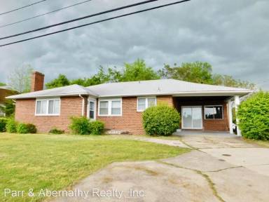 Main picture of 3300 E River Rd