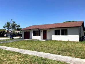 Main picture of 2401 NW 110th Ter