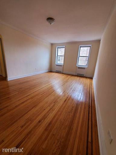 Main picture of 11155 77th Ave