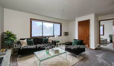 Main picture of 915 7th Ave N