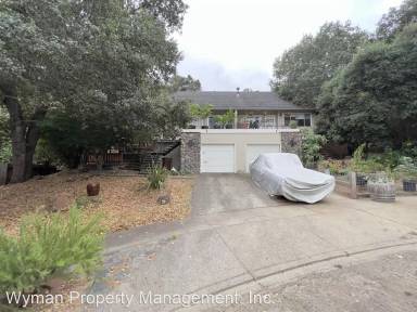 Main picture of 39 Griggs Ln