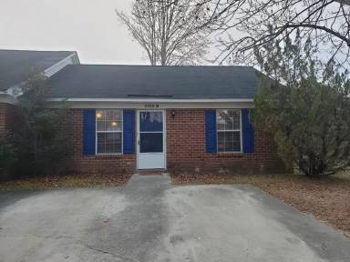 Main picture of 2705 Bluff View Dr