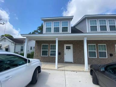 Main picture of 1127 Page St