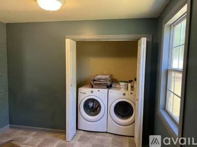 Main picture of 706 Burgess Ave