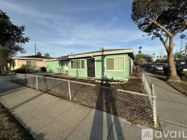 Main picture of 1011 E 21st St