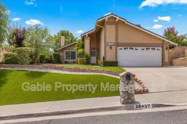 Main picture of 28437 Brian Ct