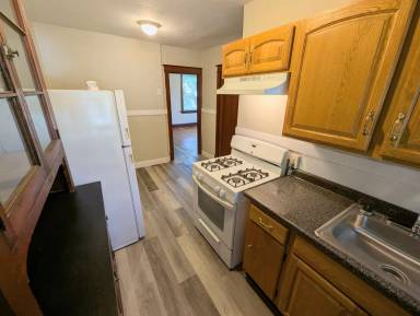 Main picture of 4226 Neosho St