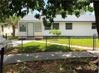 Main picture of 1762 32nd St