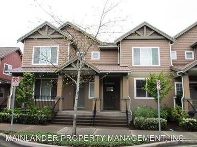 Main picture of 685 NW Falling Waters Ln