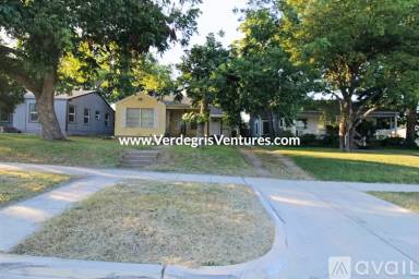 Main picture of 4904 Calmont Ave