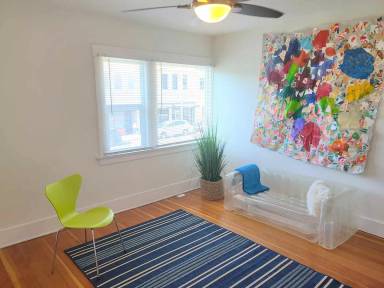 Main picture of 224 Euclid Ave