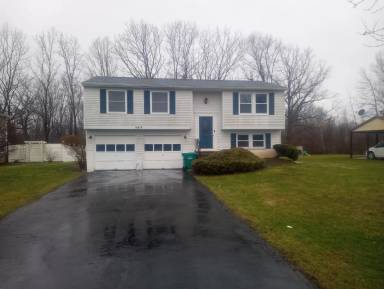 Main picture of 6614 Royal Pkwy S