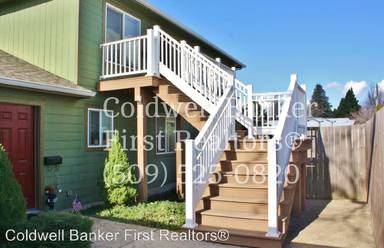 Main picture of 2122 Howard St