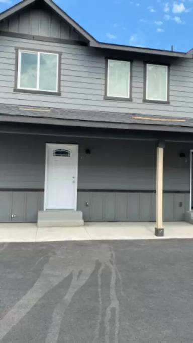 Main picture of 2813 W Marina Dr