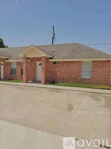 Main picture of 5840 N Bentsen Palm Dr