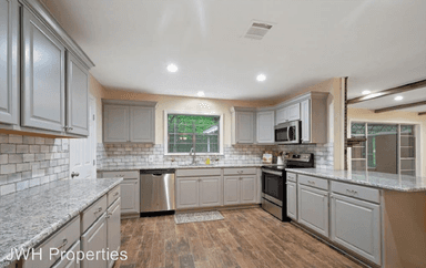 Main picture of 22 Lake Forest Hls