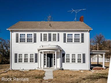 Main picture of 18802 S Huntsville Rd