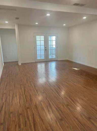 Main picture of 1745 E Westinghouse St