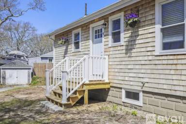 Main picture of 9 Wedgewood Pl