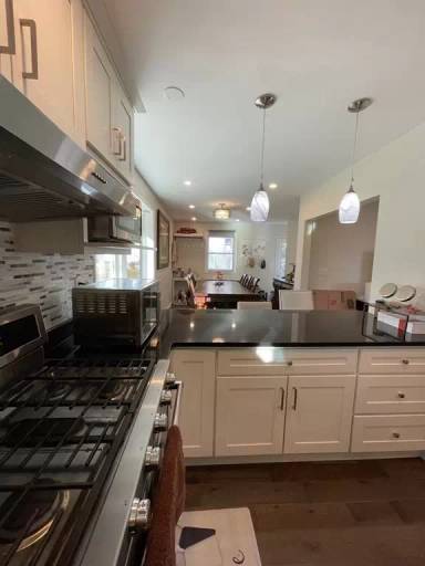 Main picture of 17 Grassland St