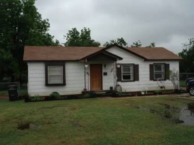 Main picture of 4428 SE 40th St