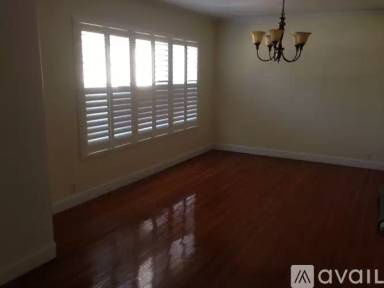 Main picture of 736 W Home Ave