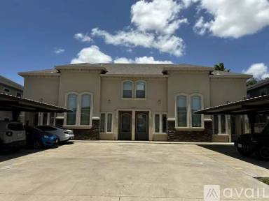 Main picture of 1502 W Fig Ave