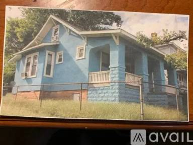 Main picture of 400 W 26th St