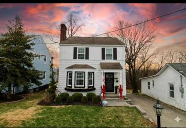 Main picture of 12 Summit Ave