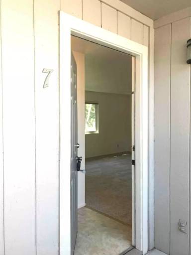 Main picture of 701 Mission Blvd