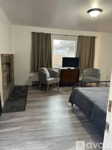 Main picture of 209 Bradley Ave