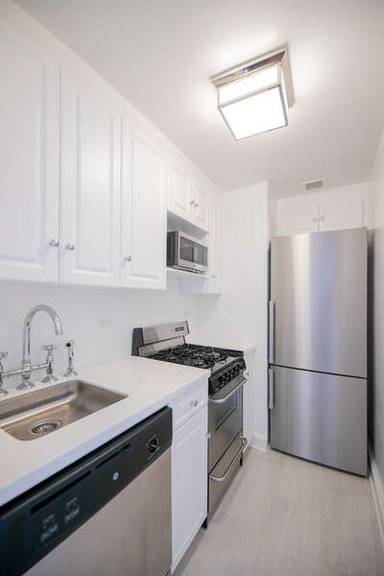 Main picture of 40 Park Avenue Apartments