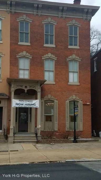Main picture of 237 E Market St