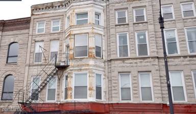 Main picture of 1854 S Blue Island Ave