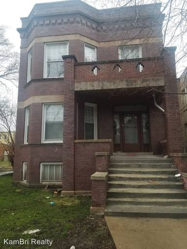 Main picture of 7812 S Peoria St