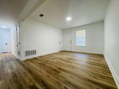 Main picture of 9313 Timber Valley Rd
