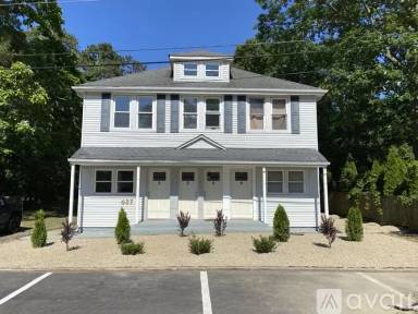 Main picture of 437 Wheaton Ave