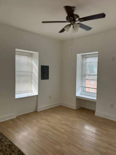 Main picture of 4806 Disston St