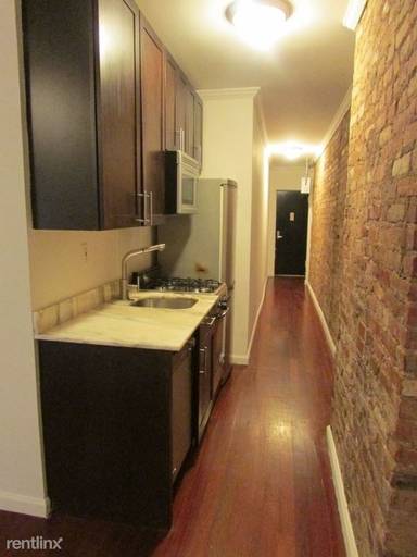 Main picture of 504 E 12th St