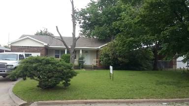 Main picture of 2713 NW 14th St