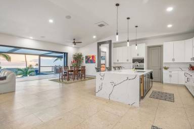 Main picture of 604 Anapuni Loop