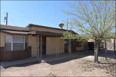Main picture of 8809 Mercury St