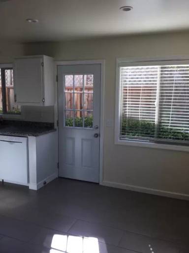 Main picture of 307 Wood St