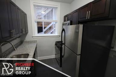 Main picture of Edgewater Gardens Apartments