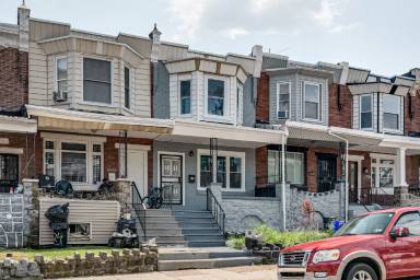 Main picture of 5626 Lansdowne Ave